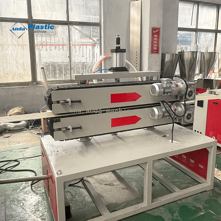 65/132 Extrusion Machine For Wpc Louvers